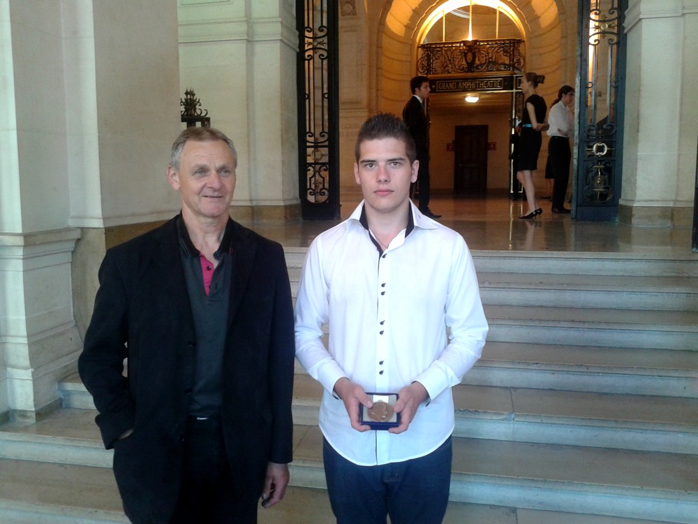 Axel Brulez Axel Brulez