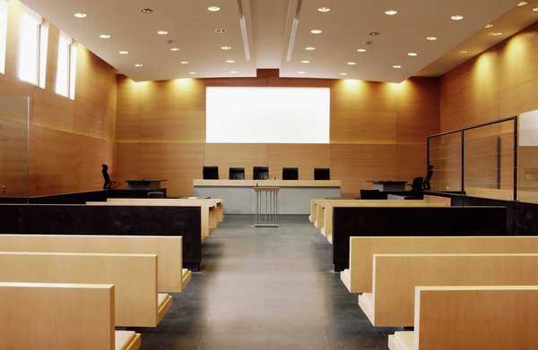 La salle du tribunal