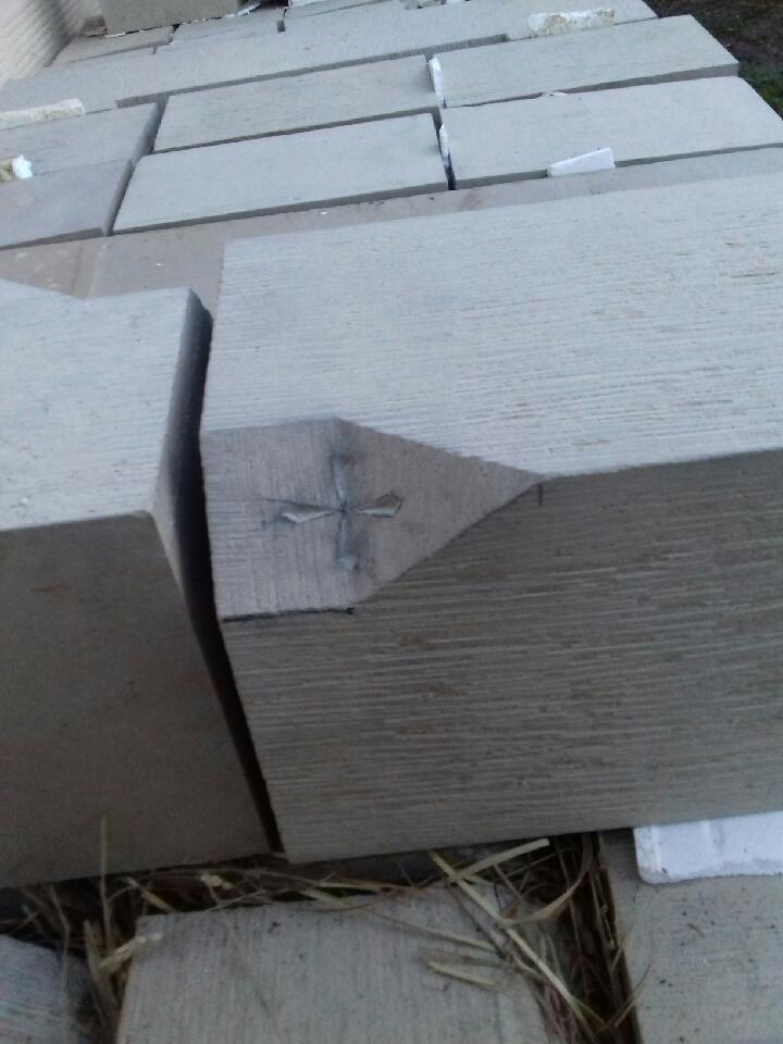 La section pierre à l'Abbaye de Boulaur La section pierre à l'Abbaye de Boulaur